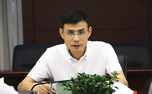 中非經(jīng)貿(mào)港黨支部牢固樹立四個(gè)意識(shí)， 堅(jiān)定四個(gè)自信，繼續(xù)推進(jìn)兩學(xué)一做