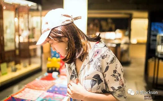 展會(huì)上客戶(hù)選了幾十種產(chǎn)品，都給他報(bào)價(jià)嗎？