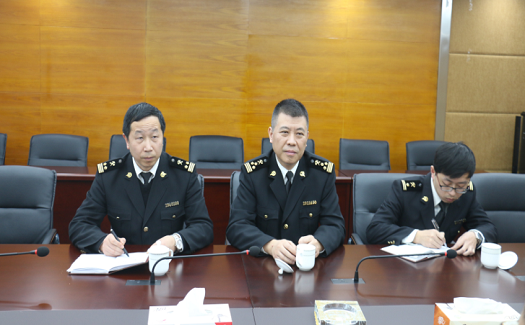 臺州海關(guān)副關(guān)長徐文武領(lǐng)導(dǎo)一行調(diào)研中非經(jīng)貿(mào)港