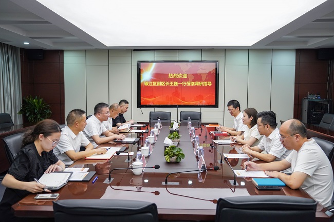 椒江區(qū)副區(qū)長王巍一行調研中非經(jīng)貿港